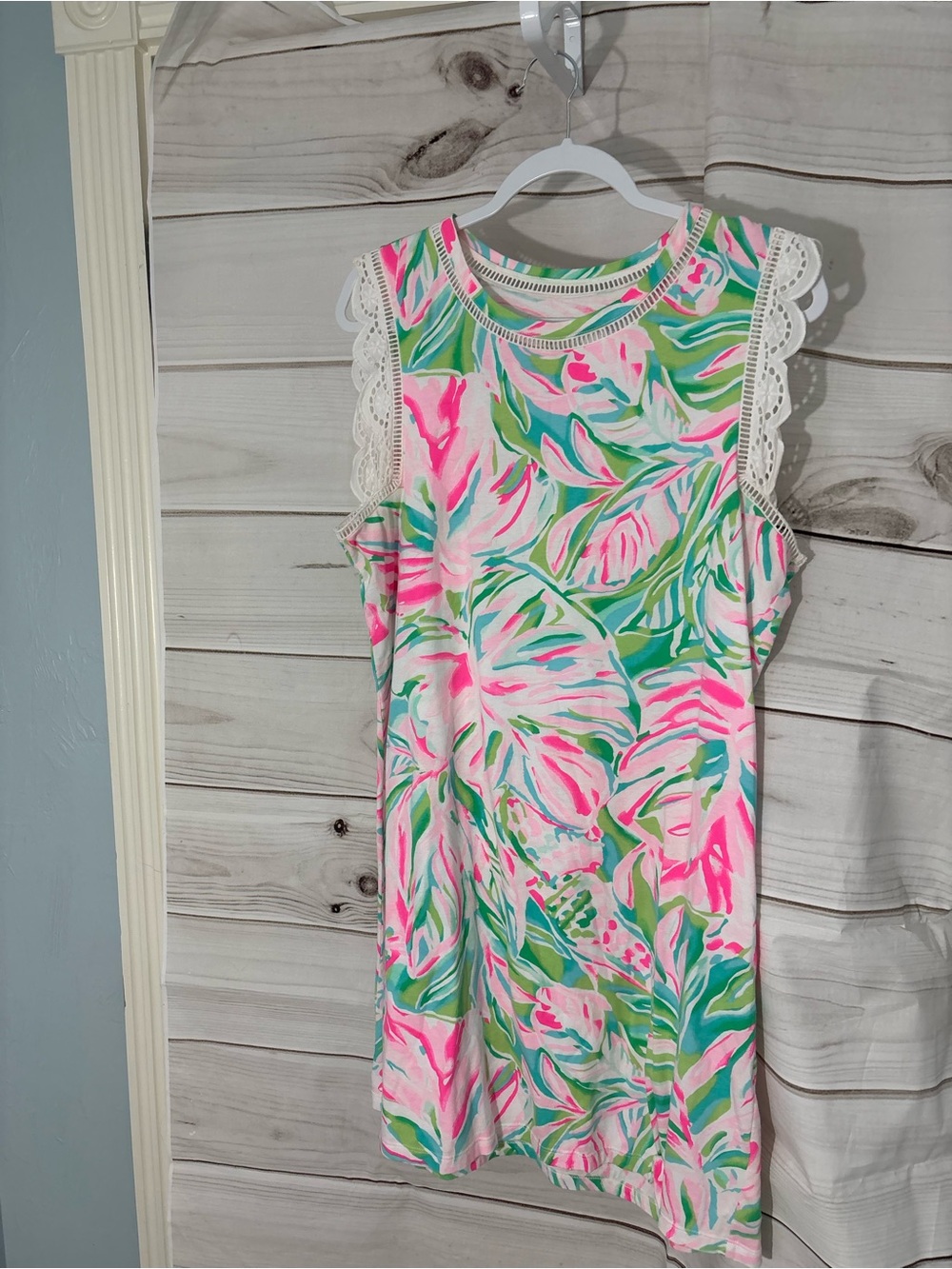 Lilly Pulitzer Sleeveless Tropical Print Dress in Pink & Green